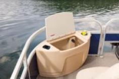 FISHIN BARGE 24 DLX图集