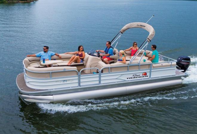 FISHIN BARGE 24 DLX