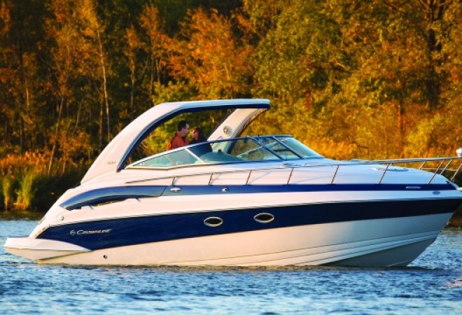Crownline Cruiser 330CR