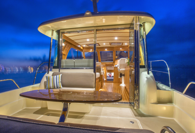 SABRE 38 SALON EXPRESS