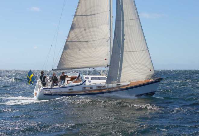 Hallberg-Rassy 372