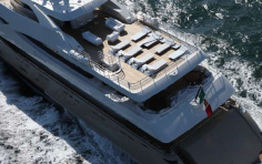 CRN 130 M/Y Darlings Danama图集