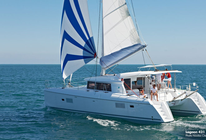 Lagoon 421