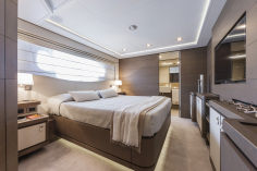 Custom Line Navetta 33 Crescendo图集