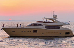 Ferretti Yachts Altura 840图集