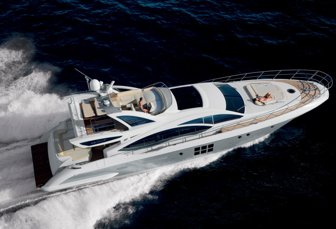 Azimut 72S