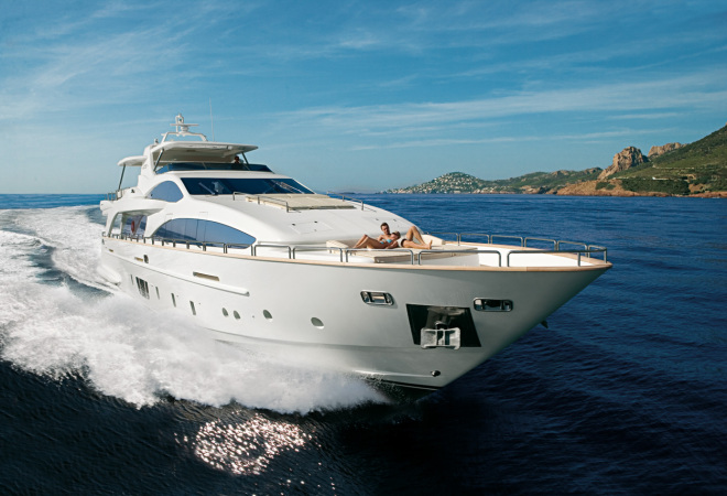 Azimut Grande 105
