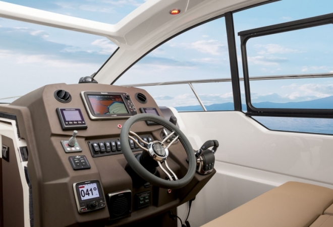 Azimut Atlantis 43