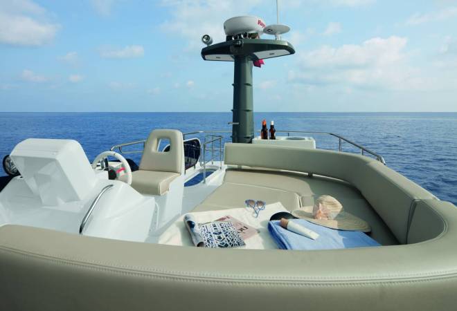 Azimut Magellano 43 HT