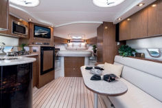 Cruisers yachts 380 Express图集