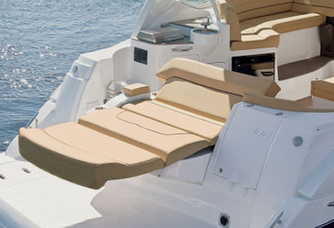 Cruisers yachts 380 Express