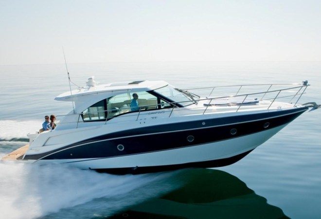 Cruisers yachts 41 Cantius