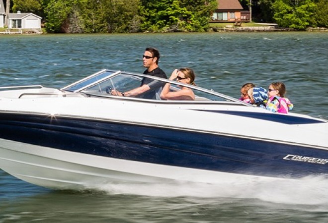 Cruisers yachts 208 Bow Rider